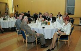 Uczestnicy i goście gali finałowej VI edycji konkursu &bdquo;Orzeł Powiatu Gnieźnieńskiego dla Przedsiębiorczości 2009-2011&rdquo;.