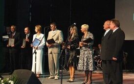 Laureaci IV edycji konkursu &bdquo;Orzeł Powiatu Gnieźnieńskiego dla Przedsiębiorczości 2005-2007&rdquo;.