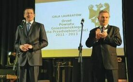 Patroni konkursu: Starosta Gnieźnieński Dariusz Pilak i Starszy Cechu Stefan Pokładecki.